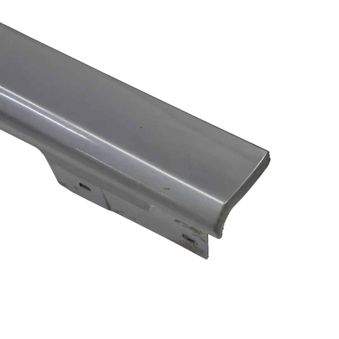 BMW E90 E91 Listón de umbral Faldón Lateral Derecho Sparkling Graphite - A22 - SKU 0032950-SG1 - Número de pieza 0032950