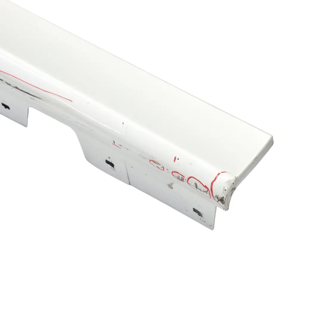 Bas De Caisse Droit BMW E90 E91 Titansilber Silver Metallic - 354 pour à propos du numéro de pièce 0032950 Bas De Caisse Droit BMW E90 E91 Titansilber Silver Metallic - 354 - SKU 0032950-TS - Numéro de pièce 0032950