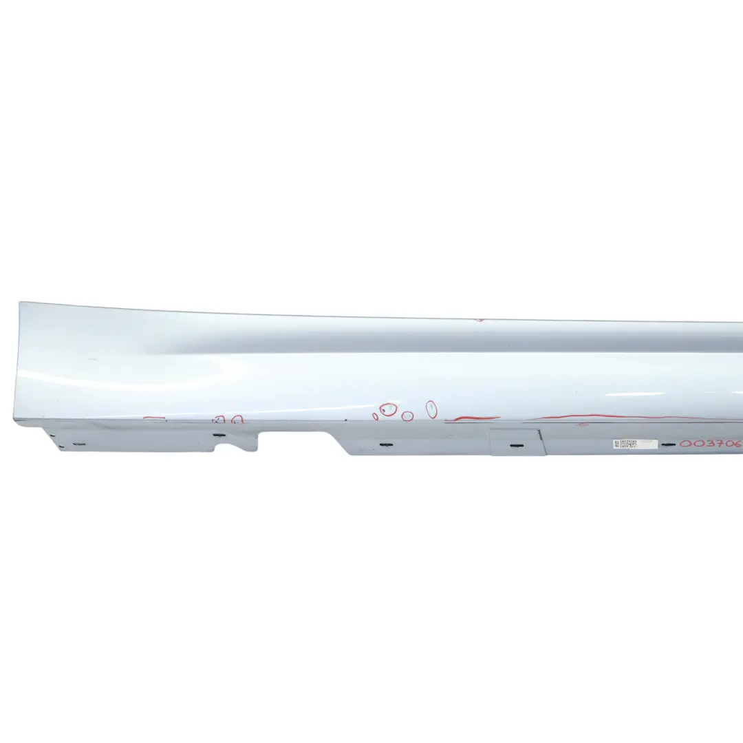 Próg Prawy Listwa Progowa Bluewater Metalik - 896 do BMW E90 E91 LCI o numerze 0037060 BMW E90 E91 LCI Próg Prawy Listwa Progowa Bluewater Metalik - 896 - SKU 0037060-WB1 - Numer Części 0037060