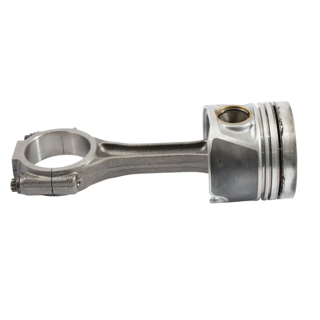 CAGA Silnik Diesla Tłok Korbowód do Audi A4 B8 2.0 TDI o numerze 03L107065G Audi A4 B8 2.0 TDI CAGA Silnik Diesla Tłok Korbowód - SKU 03L107065G - Numer Części 03L107065G