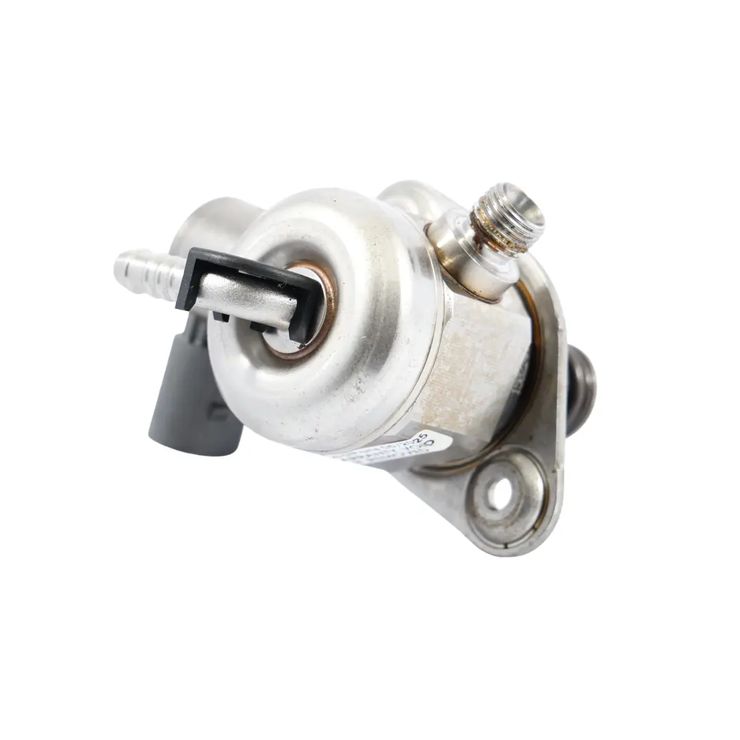 CZCA Benzin Kraftstoff Pumpe Zusatz Pumpe für Audi A1 8X 1.4 TFSI mit Teilenummer 04E127025B Audi A1 8X 1.4 TFSI CZCA Benzin Kraftstoff Pumpe Zusatz Pumpe - SKU 04E127025B - Teilenummer 04E127025B