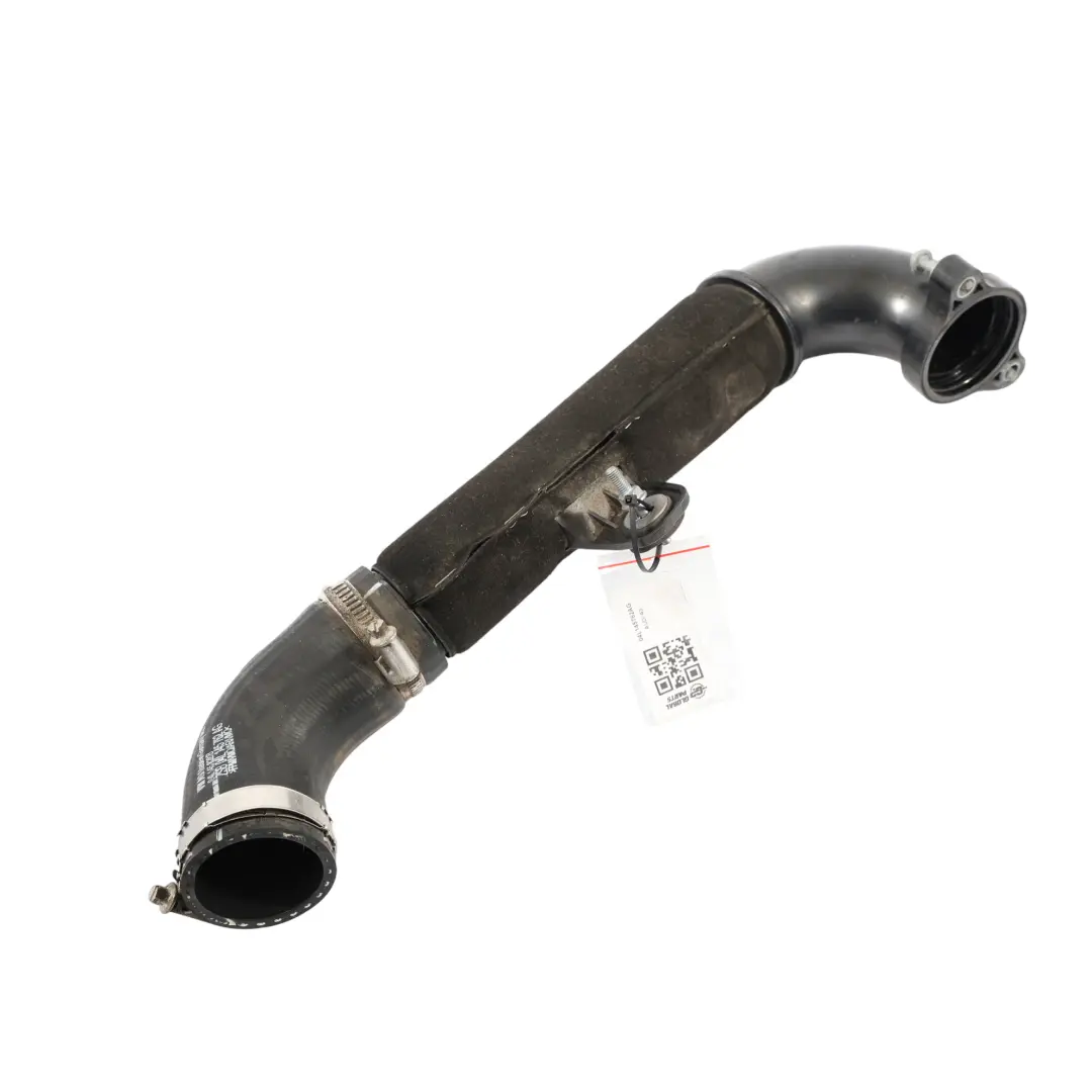 Tubo Flessibile Aspirazione Sovralimentazione per Audi A3 8V 2.0 TDI con numero di parte 04L145762AG Audi A3 8V 2.0 TDI Tubo Flessibile Aspirazione Sovralimentazione - SKU 04L145762AG - Numero di parte 04L145762AG
