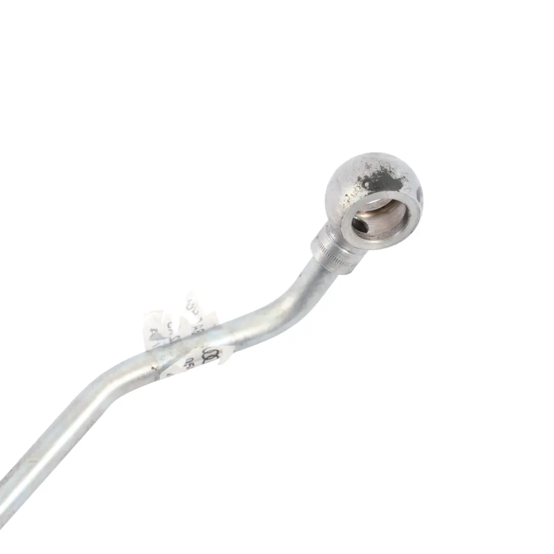Essence Feed Oil Pipe Tuyau Huile Turbocompresseur pour Audi A7 C7 A5 F5 à propos du numéro de pièce 059121492AG Audi A7 C7 A5 F5 Essence Feed Oil Pipe Tuyau Huile Turbocompresseur - SKU 059121492AG - Numéro de pièce 059121492AG