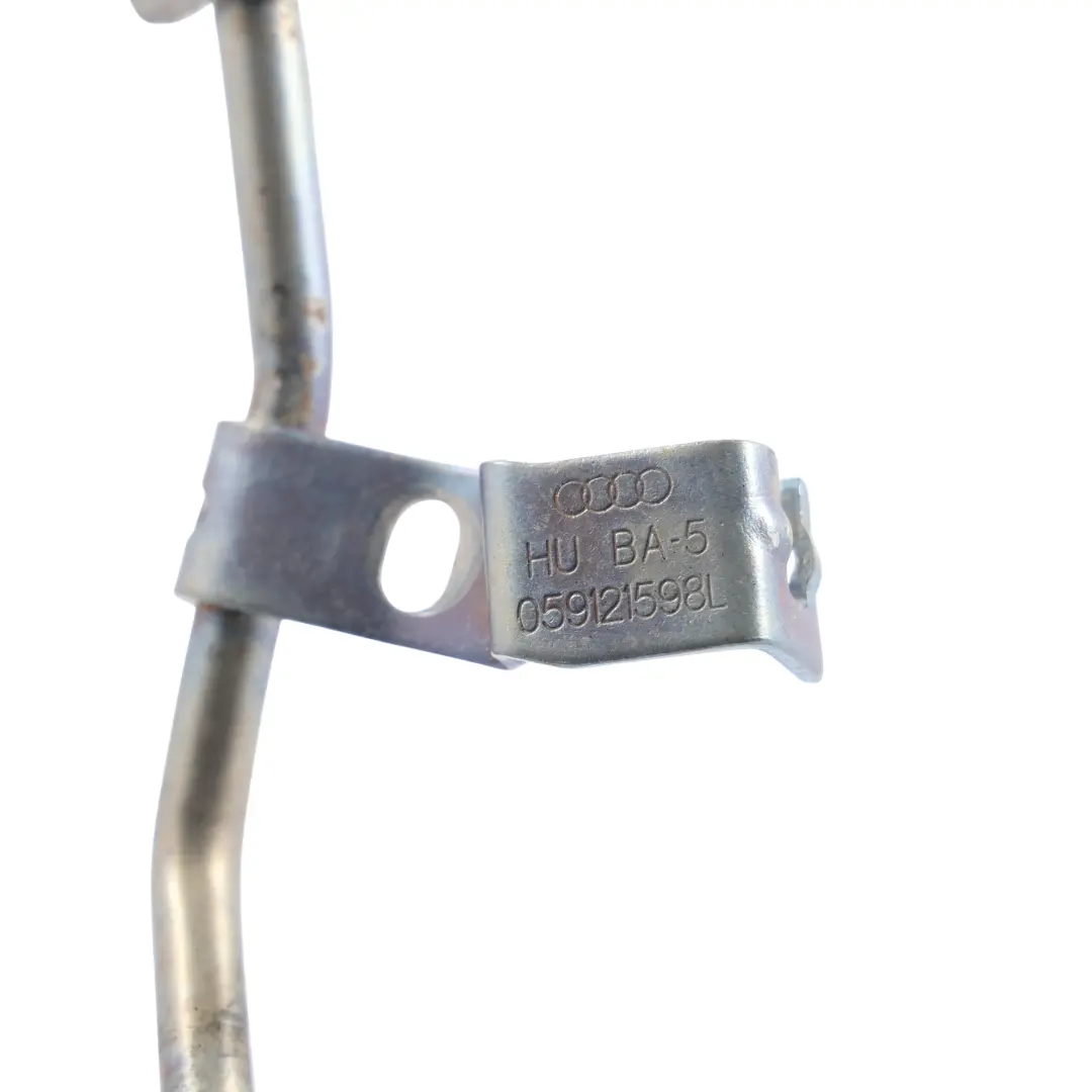 CGQB Rura Przewód Wody do Audi SQ5 8R 3.0 TDI o numerze 059121598R Audi SQ5 8R 3.0 TDI CGQB Rura Przewód Wody - SKU 059121598R - Numer Części 059121598R