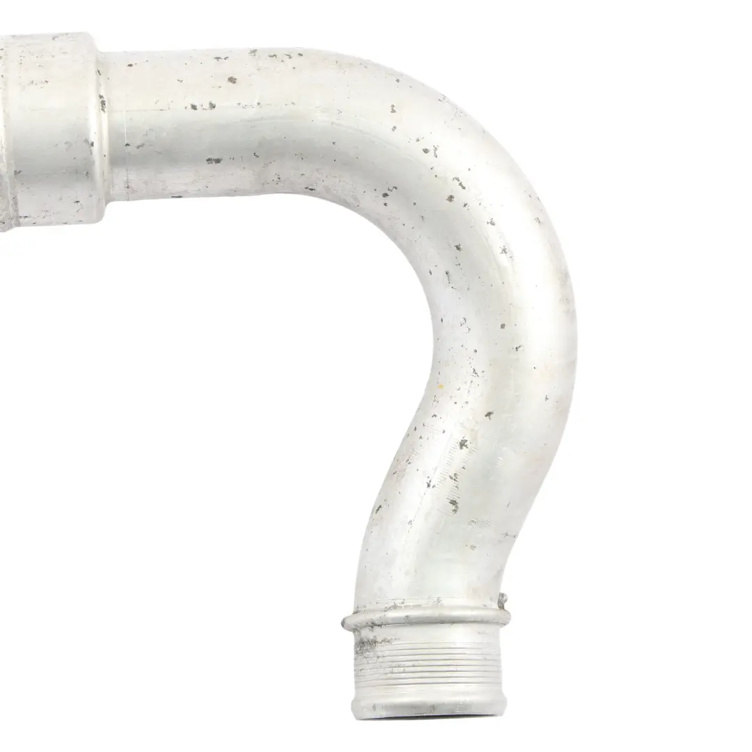 Tubo De Presión Aire Intercooler Manguera Derecha Inferior para Audi Q5 8R con número de pieza 059145673P Audi Q5 8R Tubo De Presión Aire Intercooler Manguera Derecha Inferior - SKU 059145673P - Número de pieza 059145673P