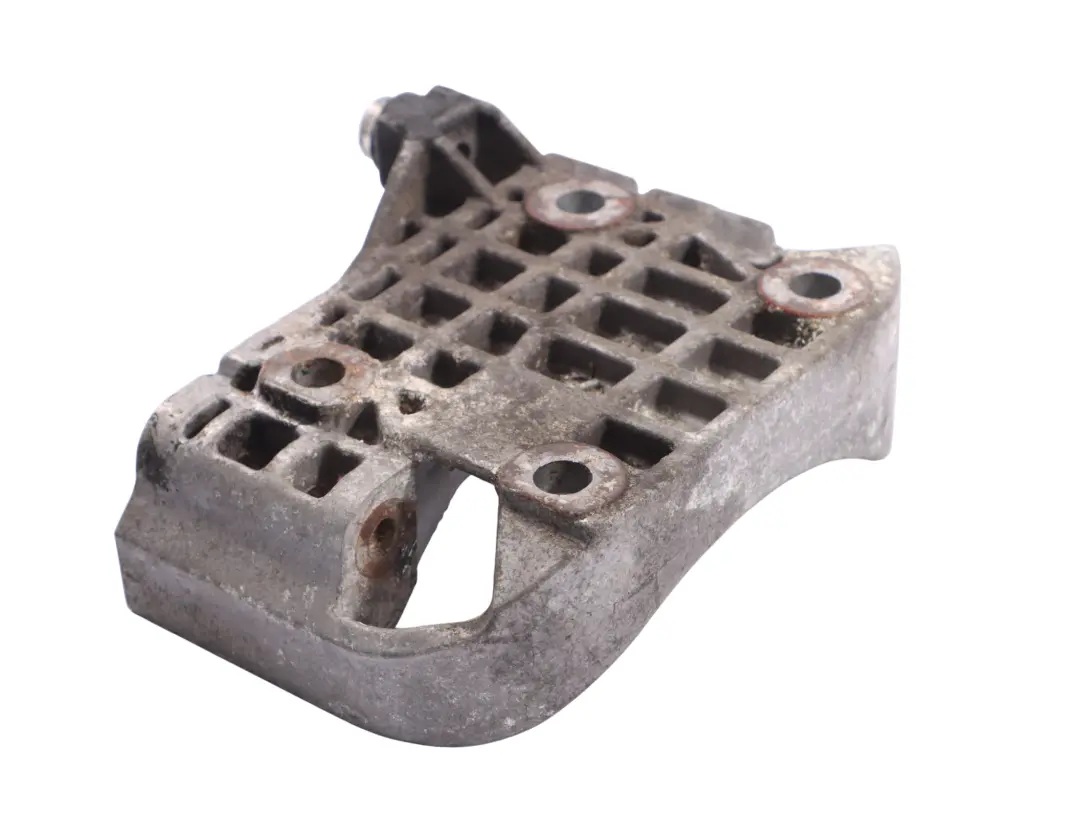 Wspornik Uchwyt Mocowanie Alternatora do Audi Q7 4L 3.0 TDI o numerze 059903143P Audi Q7 4L 3.0 TDI Wspornik Uchwyt Mocowanie Alternatora - SKU 059903143P - Numer Części 059903143P