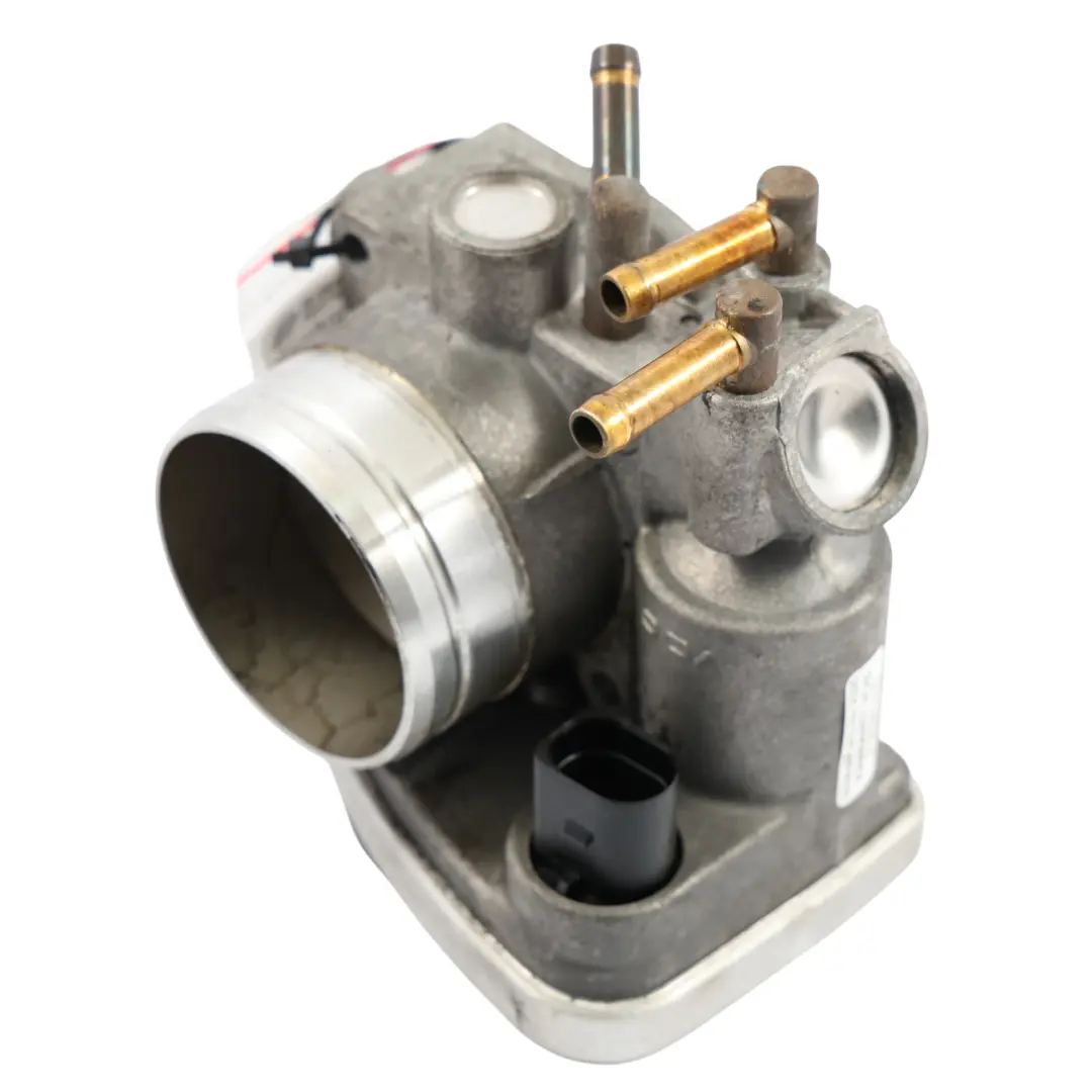 Benzinmotor Drosselklappe Motor für Volkswagen New Beetle 1.6 mit Teilenummer 06A133062AB Volkswagen New Beetle 1.6 Benzinmotor Drosselklappe Motor - SKU 06A133062AB - Teilenummer 06A133062AB