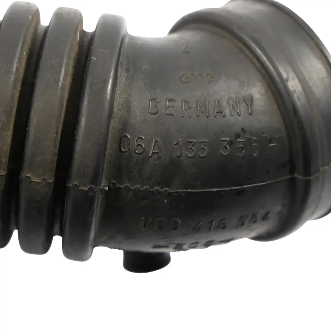 8N S3 8L 1.8T Turbo 5V Luftzufuhr Ansaugschlauch Rohr für Audi TT mit Teilenummer 06A133356H Audi TT 8N S3 8L 1.8T Turbo 5V Luftzufuhr Ansaugschlauch Rohr - SKU 06A133356H - Teilenummer 06A133356H