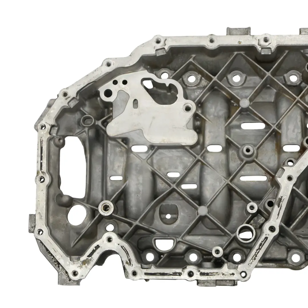 Cárter De Aceite Del Motor Parte Superior 1.8 2.0 TFSI 059103603BH para Audi A4 B8 con número de pieza 06H103603AK Audi A4 B8 Cárter De Aceite Del Motor Parte Superior 1.8 2.0 TFSI 059103603BH - SKU 06H103603AK - Número de pieza 06H103603AK