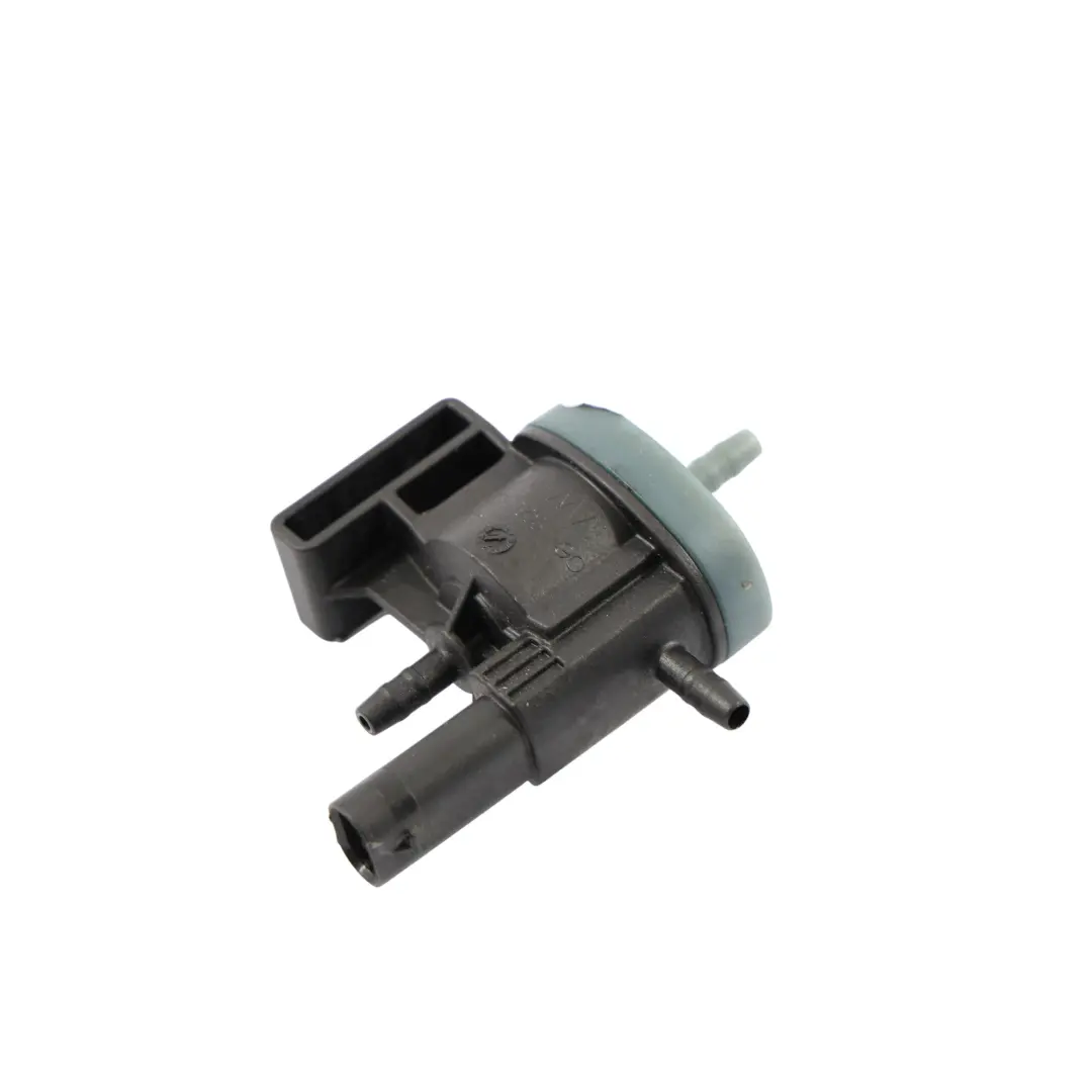 Zawór Podciśnienia do Audi VW Seat Skoda 1.8 Benzyna o numerze 06H906283F Audi VW Seat Skoda 1.8 Benzyna Zawór Podciśnienia - SKU 06H906283F - Numer Części 06H906283F