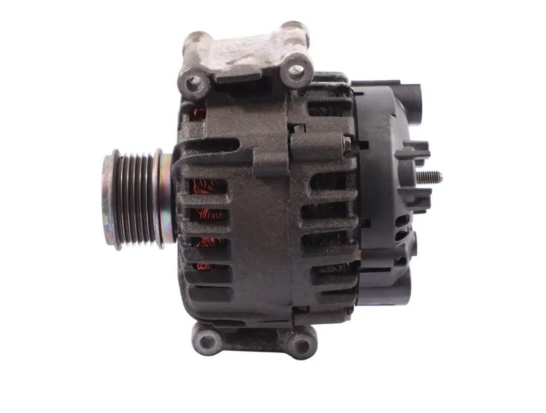 Benzin Licht Maschine Generator 14V 140A für Audi Q3 8U mit Teilenummer 06J903023B Audi Q3 8U Benzin Licht Maschine Generator 14V 140A - SKU 06J903023B - Teilenummer 06J903023B