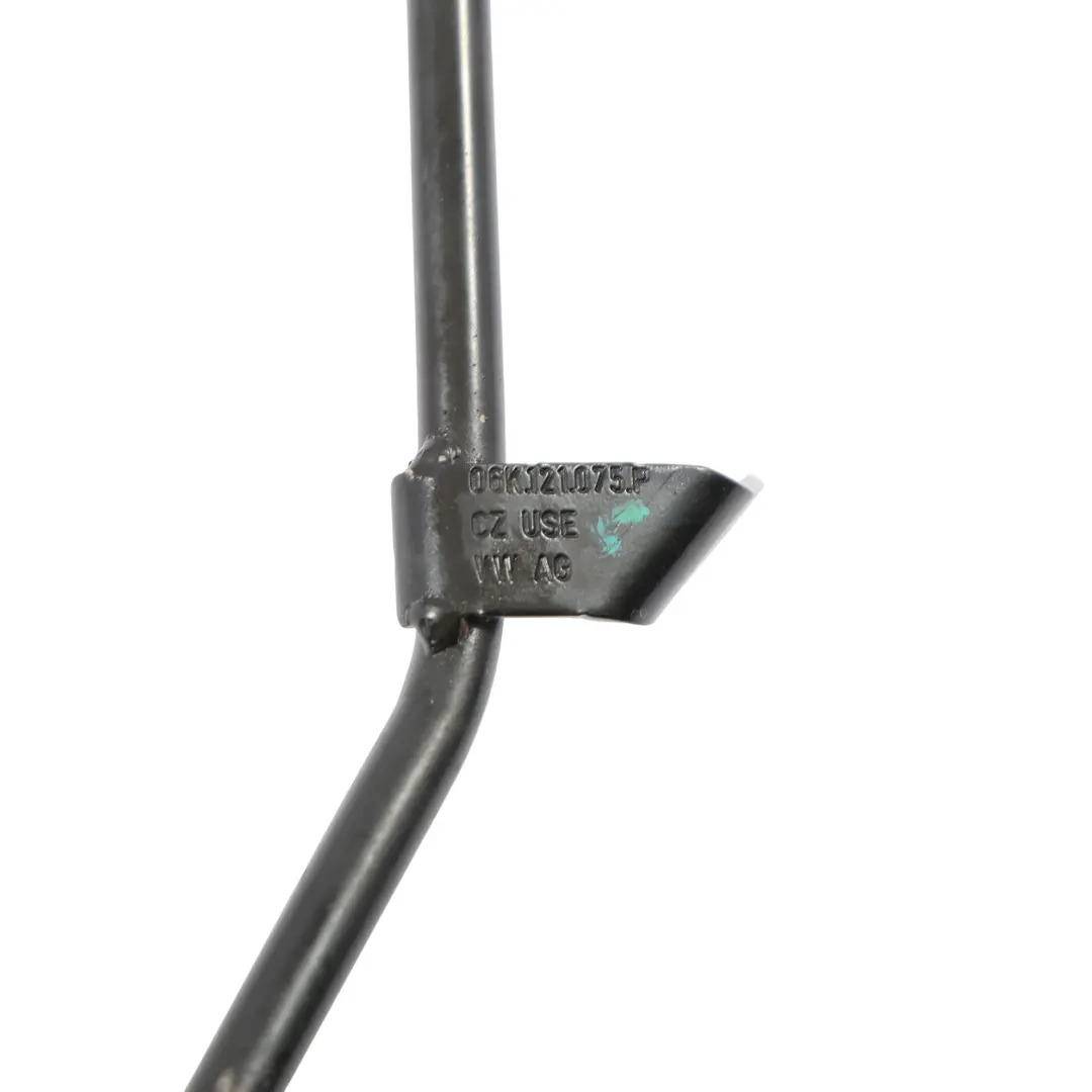 Audi A3 S3 8V Tuyau d'eau Radiator Conduite de liquide 2.0 Essence - SKU 06K121075P - Numéro de pièce 06K121075P