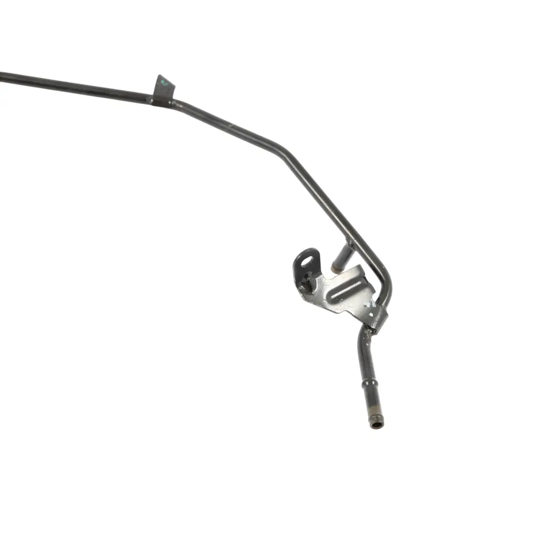 Tuyau d'eau Radiator Conduite de liquide 2.0 Essence pour Audi A3 S3 8V à propos du numéro de pièce 06K121075P Audi A3 S3 8V Tuyau d'eau Radiator Conduite de liquide 2.0 Essence - SKU 06K121075P - Numéro de pièce 06K121075P