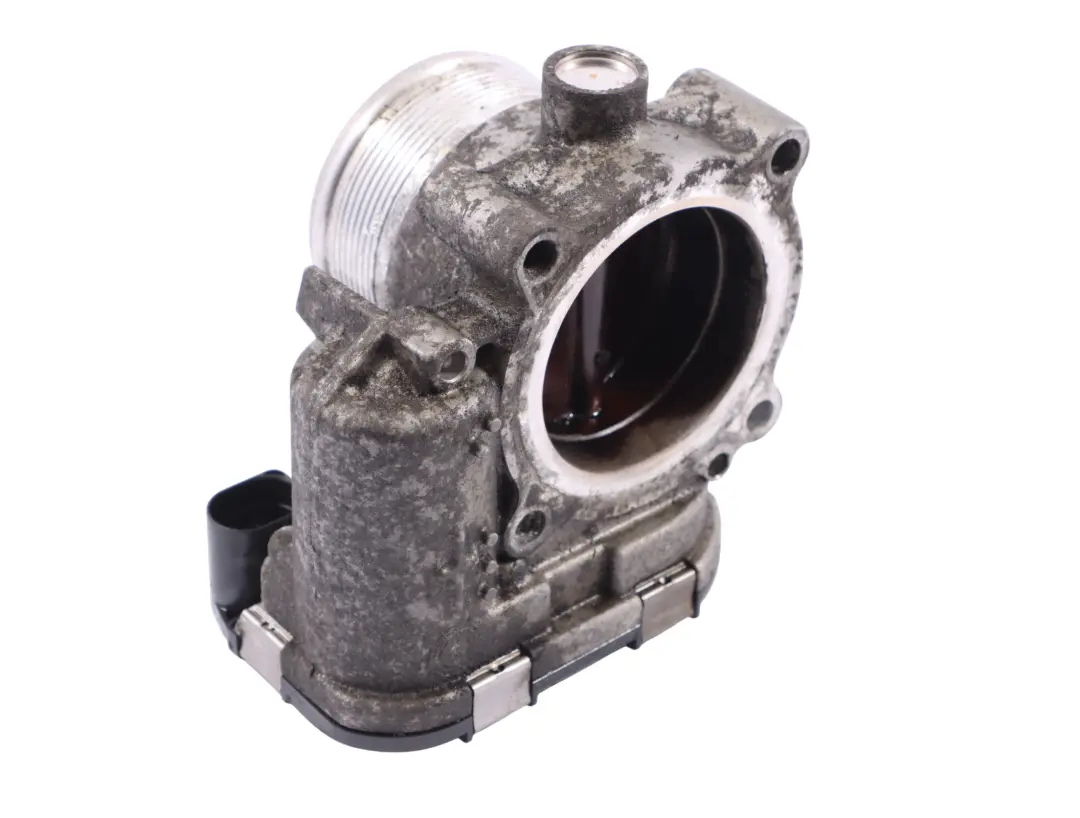 CULB Corpo Farfallato 06K133062AA per Audi Q3 2.0 TFSI con numero di parte 06K133062E Audi Q3 2.0 TFSI CULB Corpo Farfallato 06K133062AA - SKU 06K133062E - Numero di parte 06K133062E