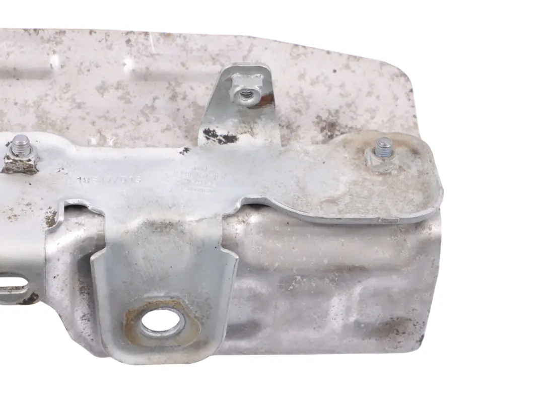 CULB Turbolader Hitzeschutzblech für Audi Q3 2.0 TFSI mit Teilenummer 06K145325A Audi Q3 2.0 TFSI CULB Turbolader Hitzeschutzblech - SKU 06K145325A - Teilenummer 06K145325A