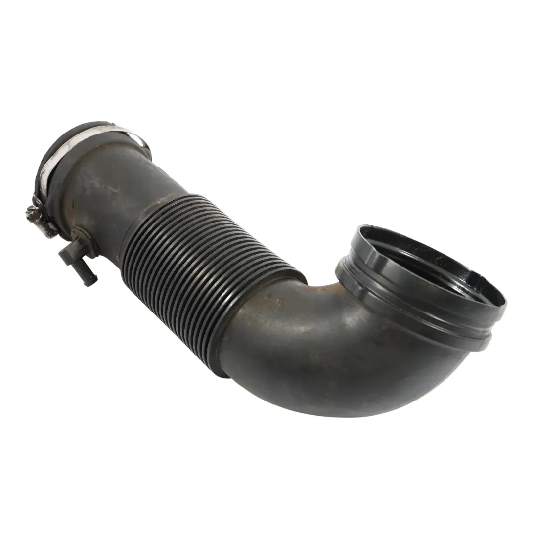 Connecting Tube Air Intake Duct Pipe Inlet Hose to Audi Q5 FY 2.0 TFSI with Part number 06L129629B Audi Q5 FY 2.0 TFSI Connecting Tube Air Intake Duct Pipe Inlet Hose - SKU 06L129629B - Part number 06L129629B