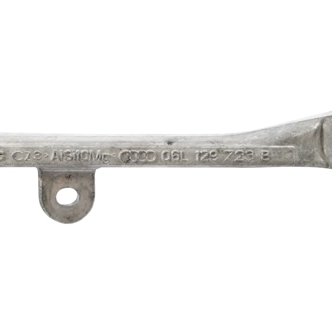 Soporte Colector De Admisión 2.0 Gasolina para Audi A3 S3 8V A4 B9 con número de pieza 06L129723B Audi A3 S3 8V A4 B9 Soporte Colector De Admisión 2.0 Gasolina - SKU 06L129723B - Número de pieza 06L129723B