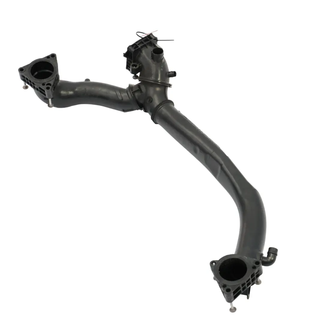 Hose Pipe Line 3.0 Petrol to Audi A4 S4 B9 A5 S5 F5 Intercooler with Part number 06M145674AT Audi A4 S4 B9 A5 S5 F5 Intercooler Hose Pipe Line 3.0 Petrol - SKU 06M145674AT - Part number 06M145674AT