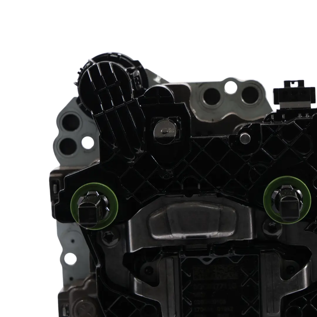 Transmission Gearbox SQK Mechatronic to Audi A3 8V 2.0 TFSI Automatic with Part number 0GC325025C Audi A3 8V 2.0 TFSI Automatic Transmission Gearbox SQK Mechatronic - SKU 0GC325025C - Part number 0GC325025C