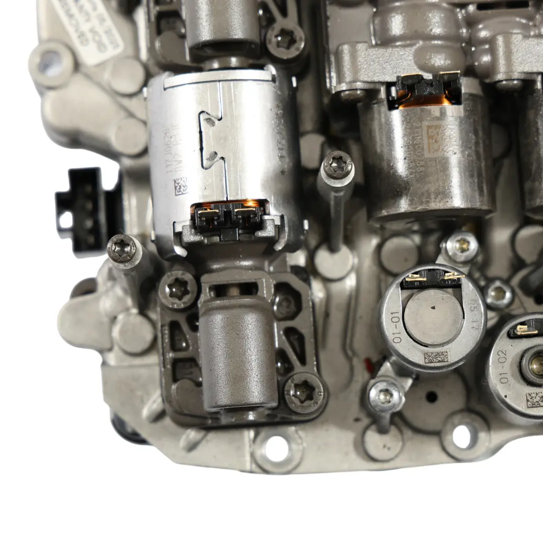 Transmission Gearbox SQK Mechatronic to Audi A3 8V 2.0 TFSI Automatic with Part number 0GC325025C Audi A3 8V 2.0 TFSI Automatic Transmission Gearbox SQK Mechatronic - SKU 0GC325025C - Part number 0GC325025C