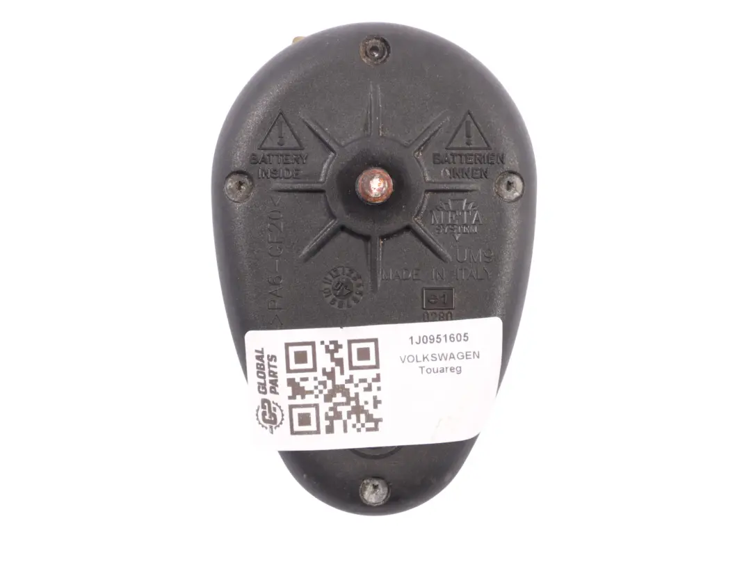 Mk4 Passat B3 Alarm System Siren Anti-Theft Signal to Volkswagen Golf with Part number 1J0951605 Volkswagen Golf Mk4 Passat B3 Alarm System Siren Anti-Theft Signal - SKU 1J0951605 - Part number 1J0951605