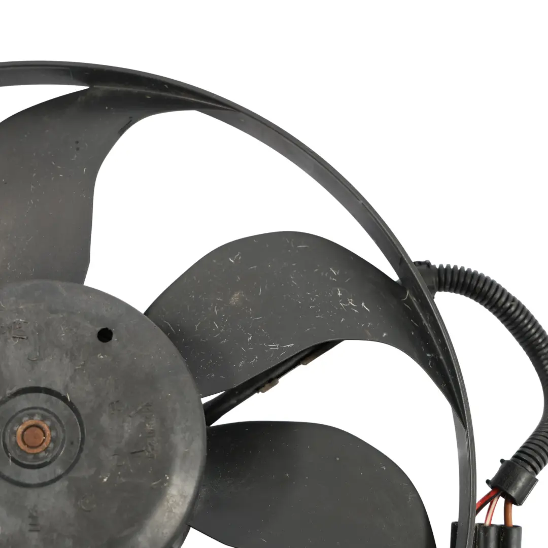 Radiator Fan Audi TT 8N Seat Leon 1 VW Golf 4 Cooling Unit to Engine with Part number 1J0959455S Engine Radiator Fan Audi TT 8N Seat Leon 1 VW Golf 4 Cooling Unit - SKU 1J0959455S - Part number 1J0959455S