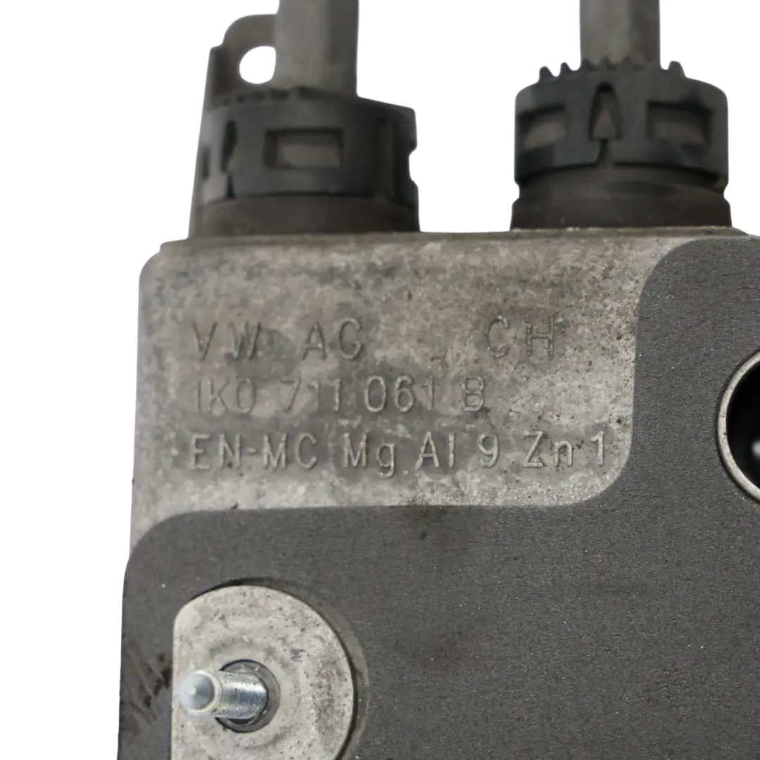 Mécanisme De Levier De Vitesses Manuel pour Audi A3 8P à propos du numéro de pièce 1K0711049CG Audi A3 8P Mécanisme De Levier De Vitesses Manuel - SKU 1K0711049CG-1 - Numéro de pièce 1K0711049CG