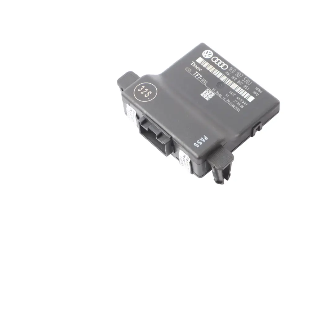 Body Gateway Module ECU Control Unit to Audi A3 8P with Part number 1K0907530J Audi A3 8P Body Gateway Module ECU Control Unit - SKU 1K0907530J - Part number 1K0907530J
