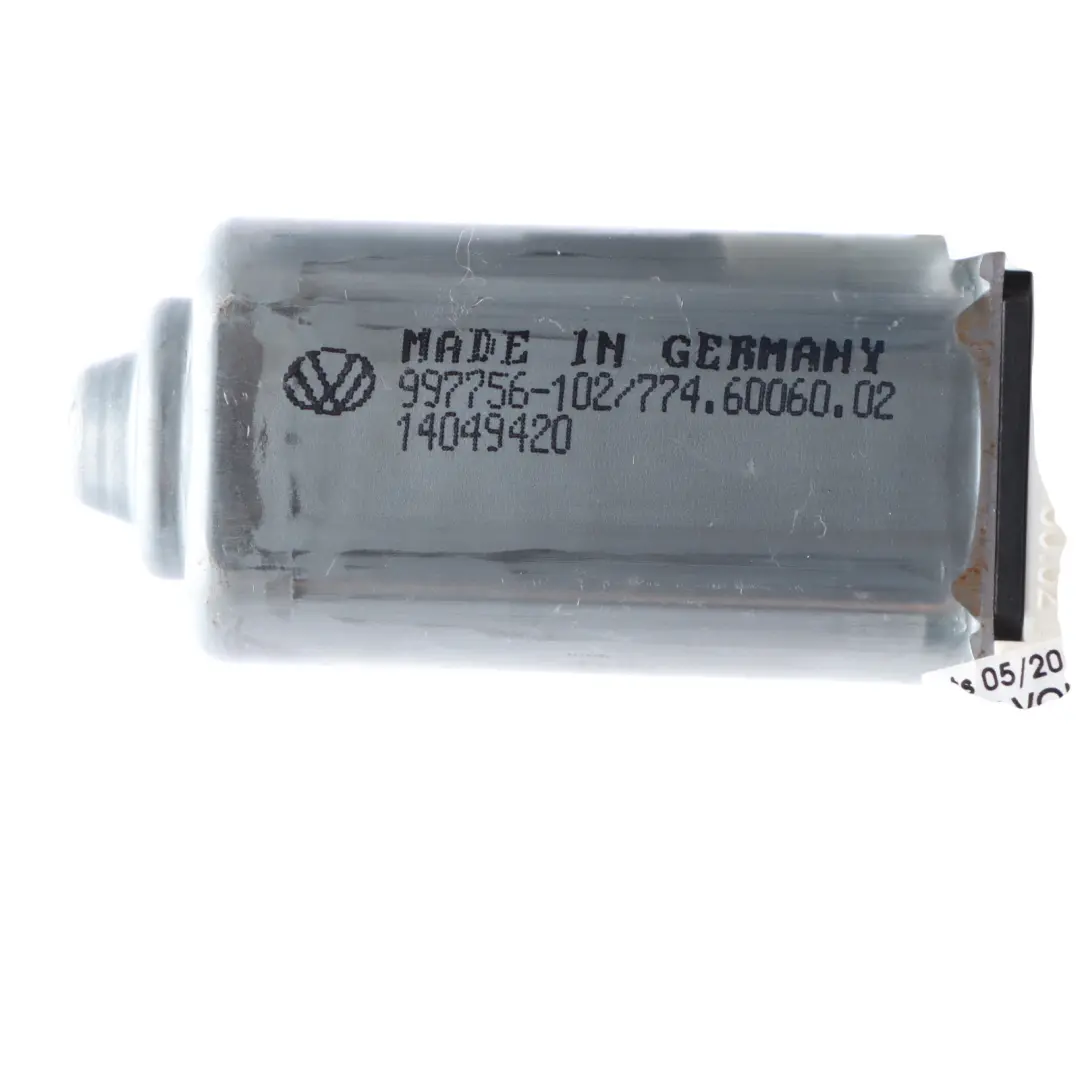 Mk5 Rear Door Window Lifter Motor Right O/S to Volkswagen Golf with Part number 1K0959704AL Volkswagen Golf Mk5 Rear Door Window Lifter Motor Right O/S - SKU 1K0959704AL - Part number 1K0959704AL