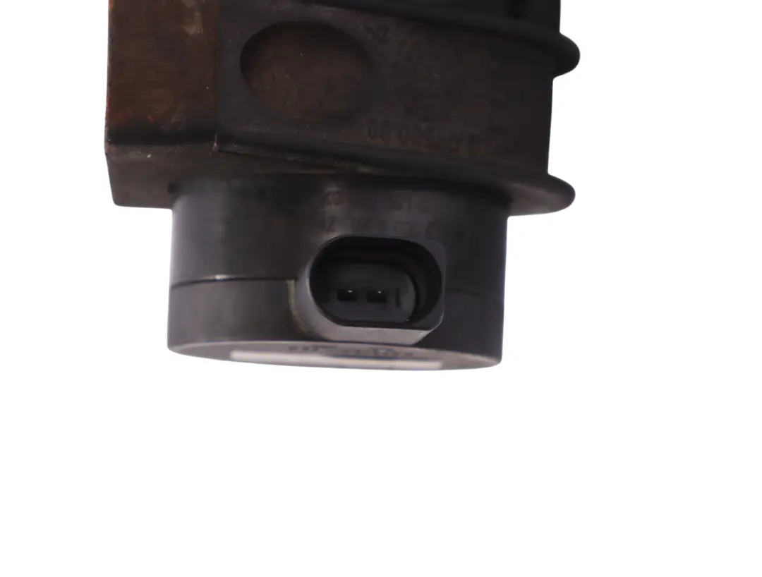 1K 2.0 TFSI Pompe eau supplémentaire liquide pour Volkswagen Golf à propos du numéro de pièce 1K0965561G Volkswagen Golf 1K 2.0 TFSI Pompe eau supplémentaire liquide - SKU 1K0965561G - Numéro de pièce 1K0965561G