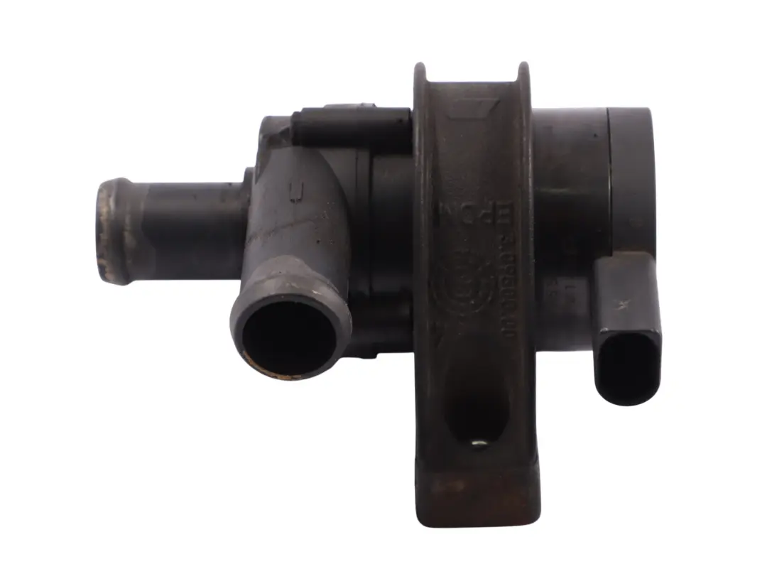 1K 2.0 TFSI Dodatkowa Pompa Pompka Wody do Volkswagen Golf o numerze 1K0965561G Volkswagen Golf 1K 2.0 TFSI Dodatkowa Pompa Pompka Wody - SKU 1K0965561G - Numer Części 1K0965561G