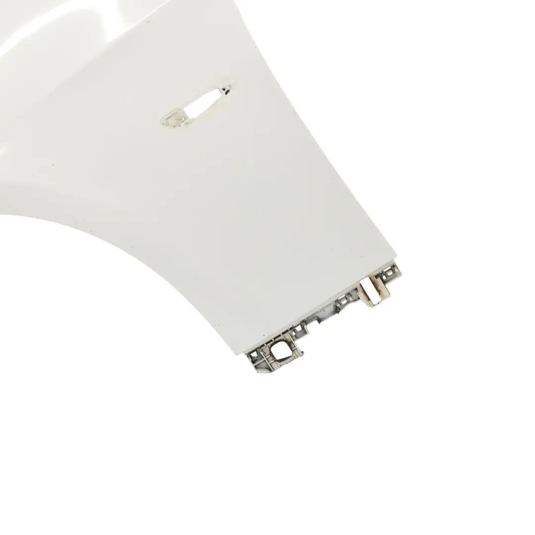 Guardabarros Lateral Delantero Izquierdo Alpinweiss 3 Blanco - 300 para BMW E92 con número de pieza 2155919 BMW E92 Guardabarros Lateral Delantero Izquierdo Alpinweiss 3 Blanco - 300 - SKU 2155919-AW1 - Número de pieza 2155919