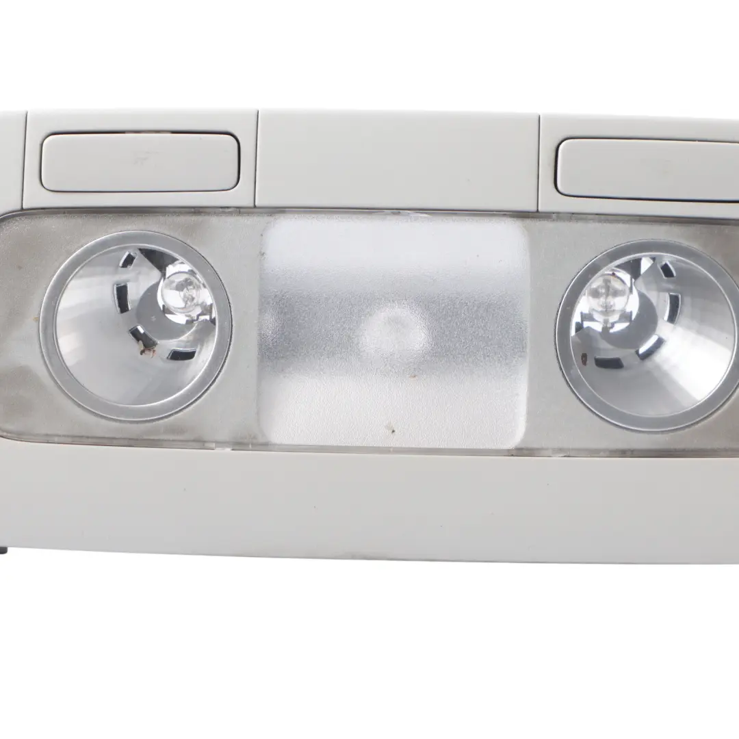 Mk6 Lampka Podsufitki Tylna Szara do Volkswagen Golf o numerze 3C0947291D Volkswagen Golf Mk6 Lampka Podsufitki Tylna Szara - SKU 3C0947291D - Numer Części 3C0947291D