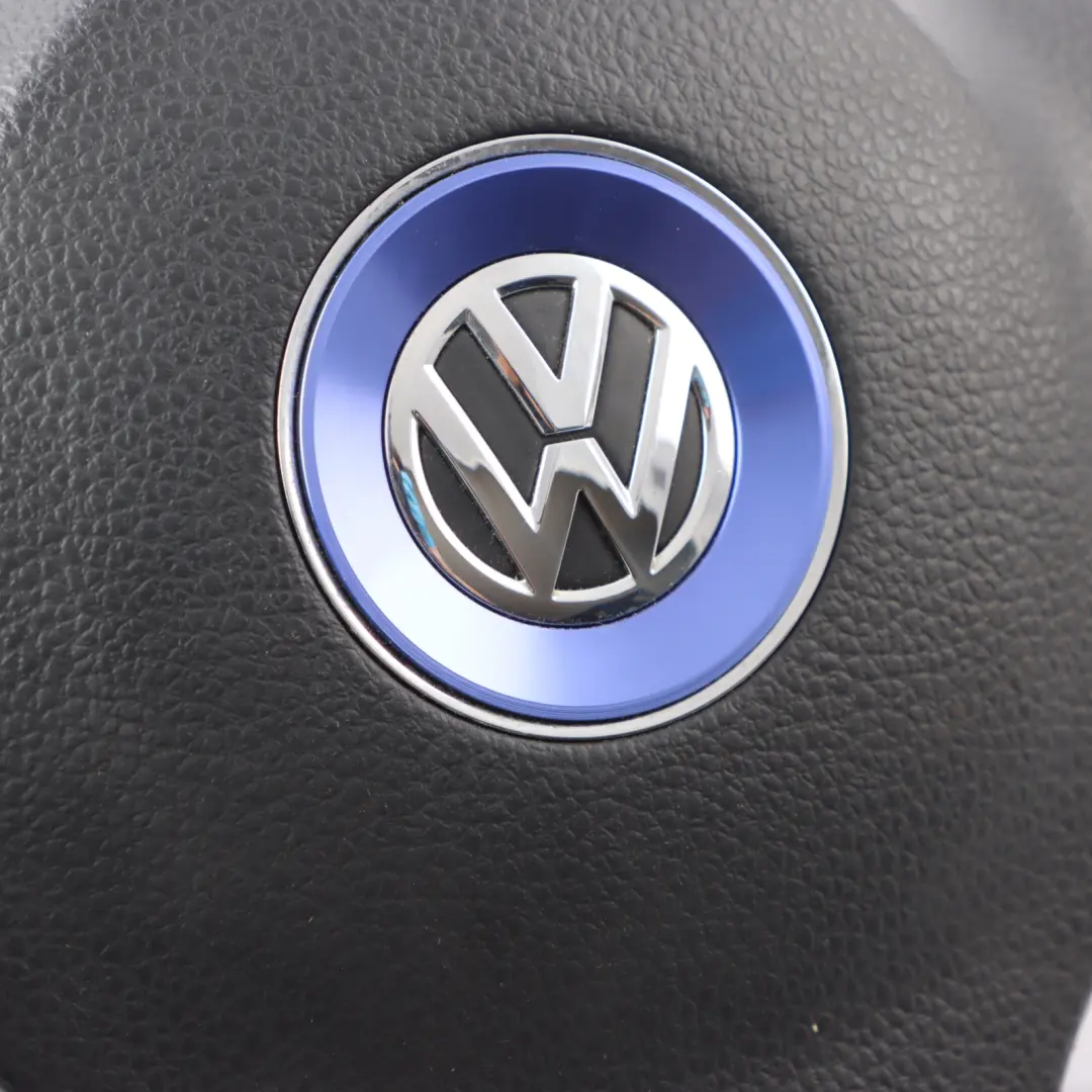 Mk5 Driver's Steering Wheel Air Module to Volkswagen Golf with Part number 3C8880201K Volkswagen Golf Mk5 Driver's Steering Wheel Air Module - SKU 3C8880201K - Part number 3C8880201K