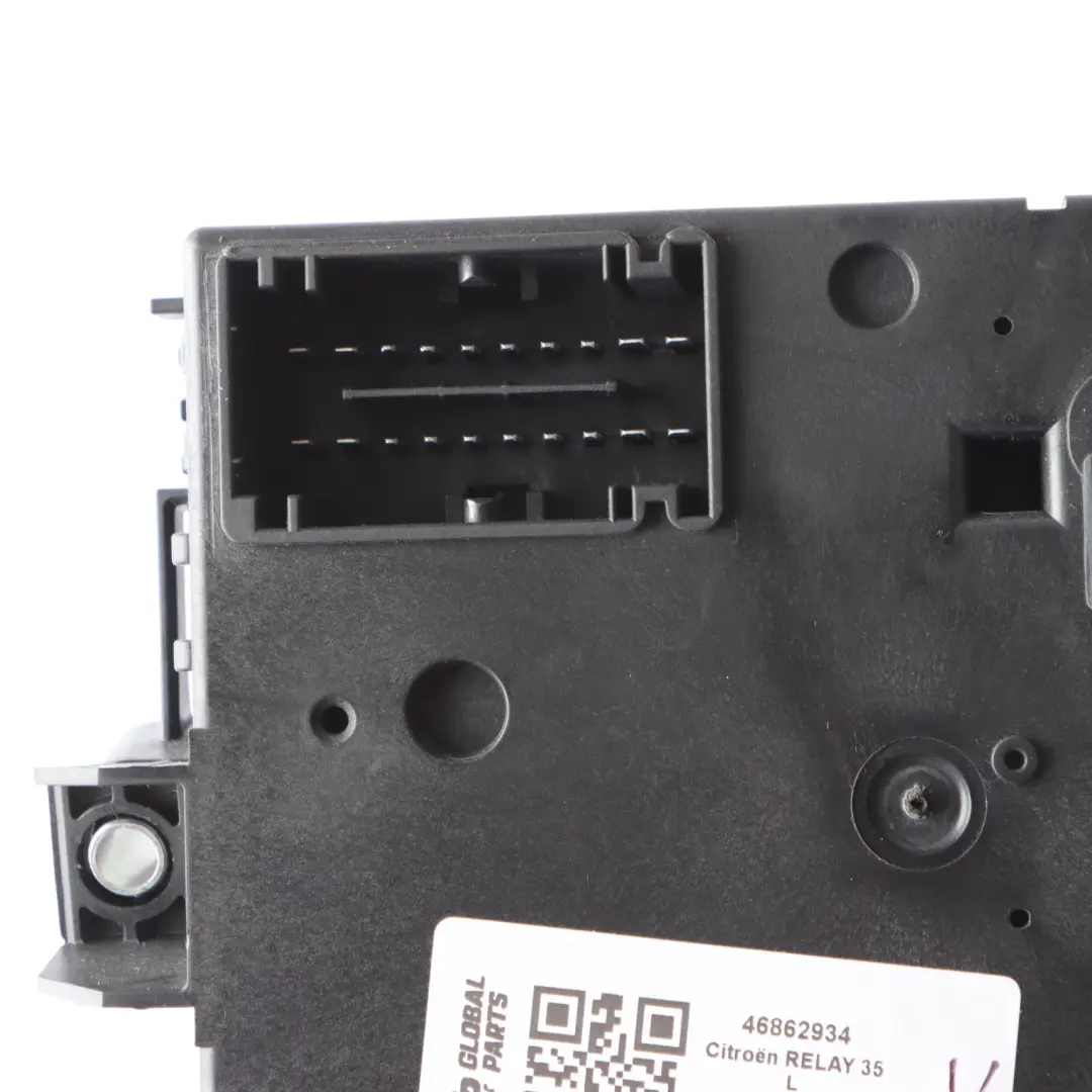 Citroen Relay III Body Control Module BCM BSI Unit Fuse Box to with Part number 46862934 Citroen Relay III Body Control Module BCM BSI Unit Fuse Box - SKU 46862934 - Part number 46862934