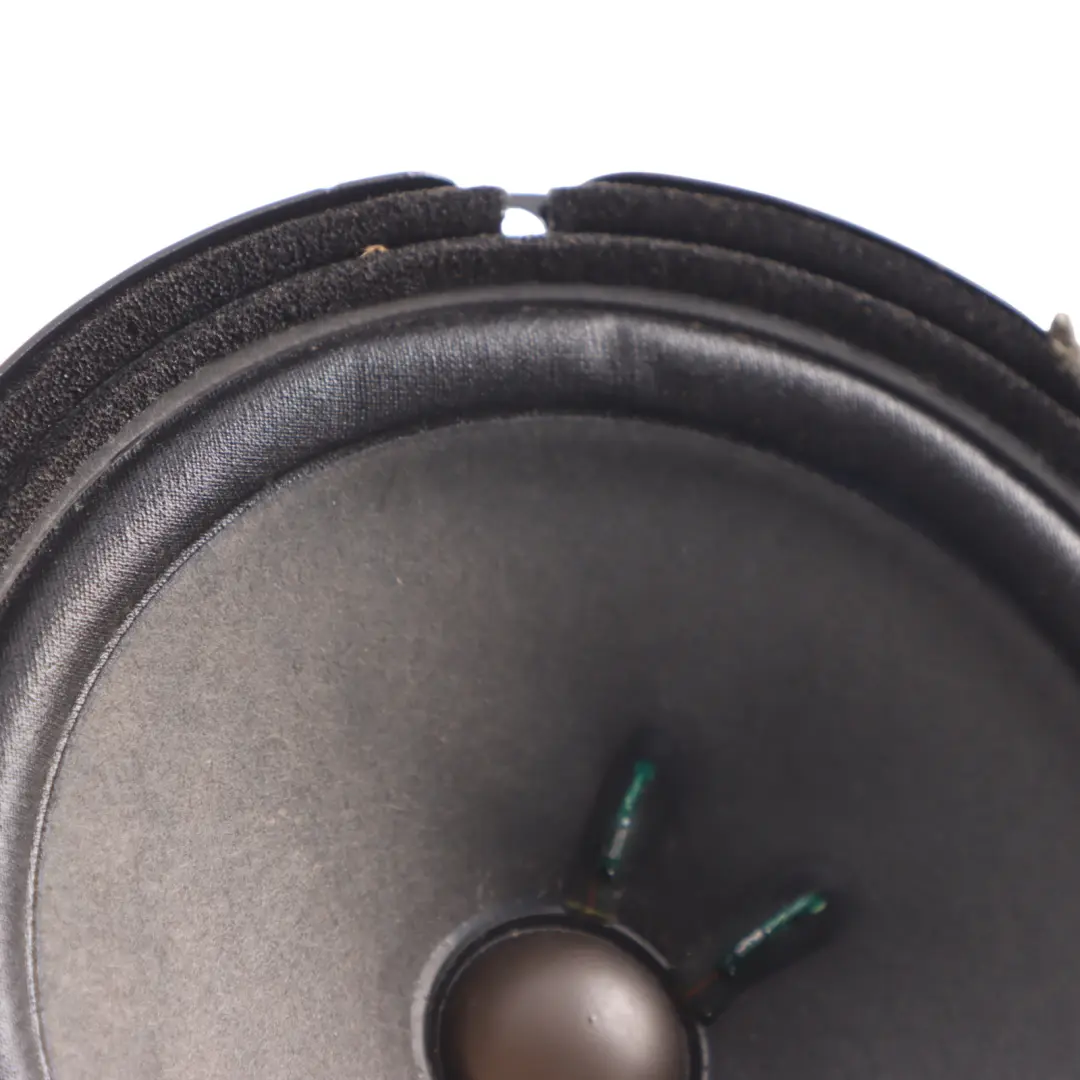 8N BOSE Altavoz Puerta Delantero Izquierdo Derecho para Audi TT con número de pieza 4B0035411A Audi TT 8N BOSE Altavoz Puerta Delantero Izquierdo Derecho - SKU 4B0035411A - Número de pieza 4B0035411A