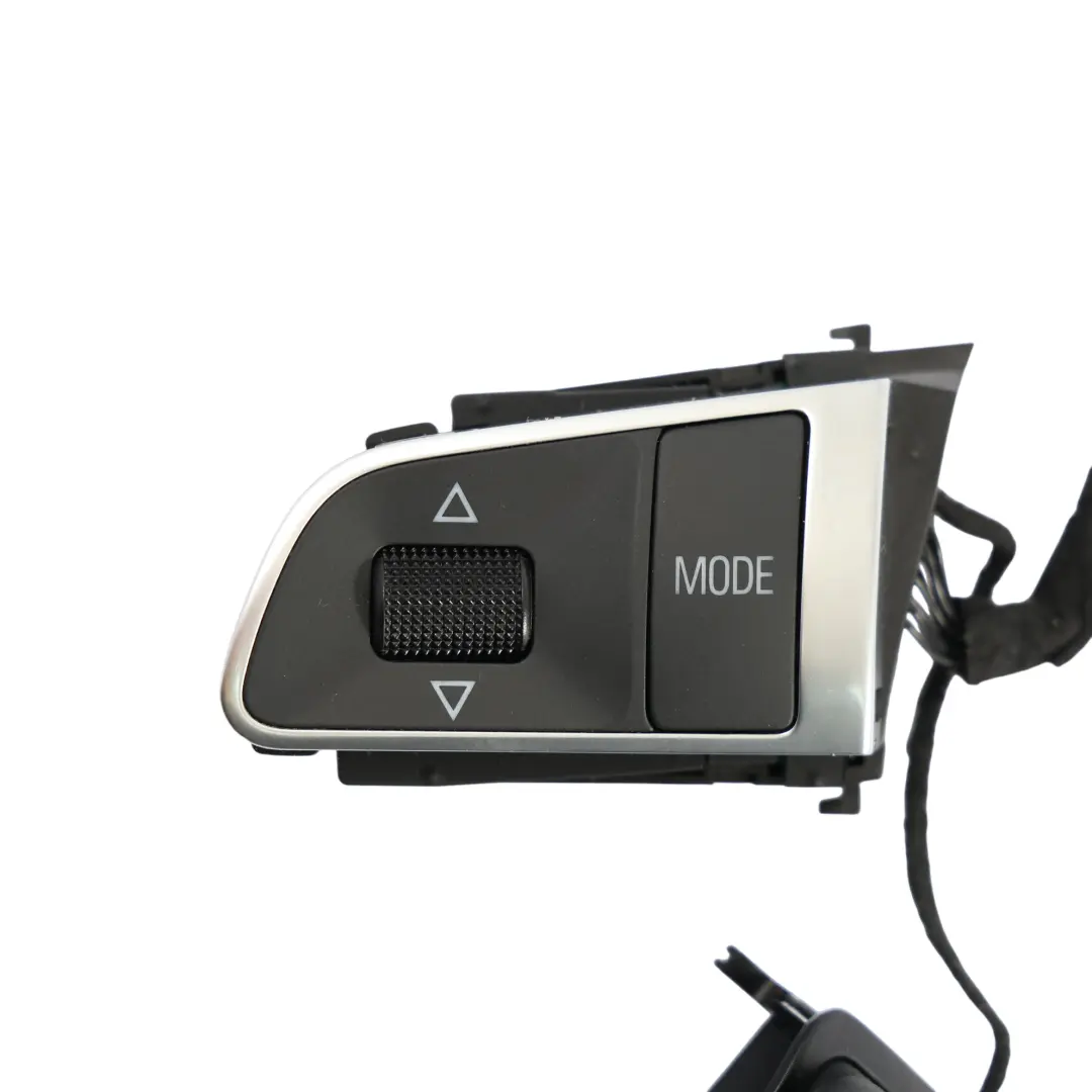 Przełącznik Kierownicy Multifunkcja Zestaw do Audi A3 8P o numerze 4E0951527AJ Audi A3 8P Przełącznik Kierownicy Multifunkcja Zestaw - SKU 4E0951527AJ - Numer Części 4E0951527AJ