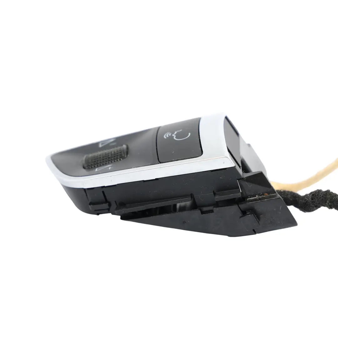 Audi A3 8P Volante Pulsante Multifunzione Controllo Interruttori Set 4E0951527AD - SKU 4F0951527AE - Numero di parte 4F0951527AE