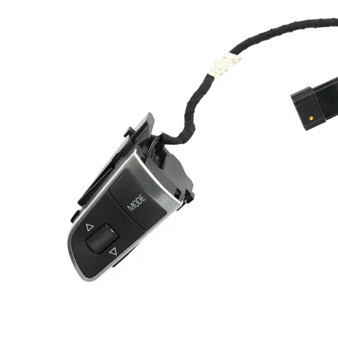 Audi A3 8P Volante Pulsante Multifunzione Controllo Interruttori Set 4E0951527AD - SKU 4F0951527AE - Numero di parte 4F0951527AE
