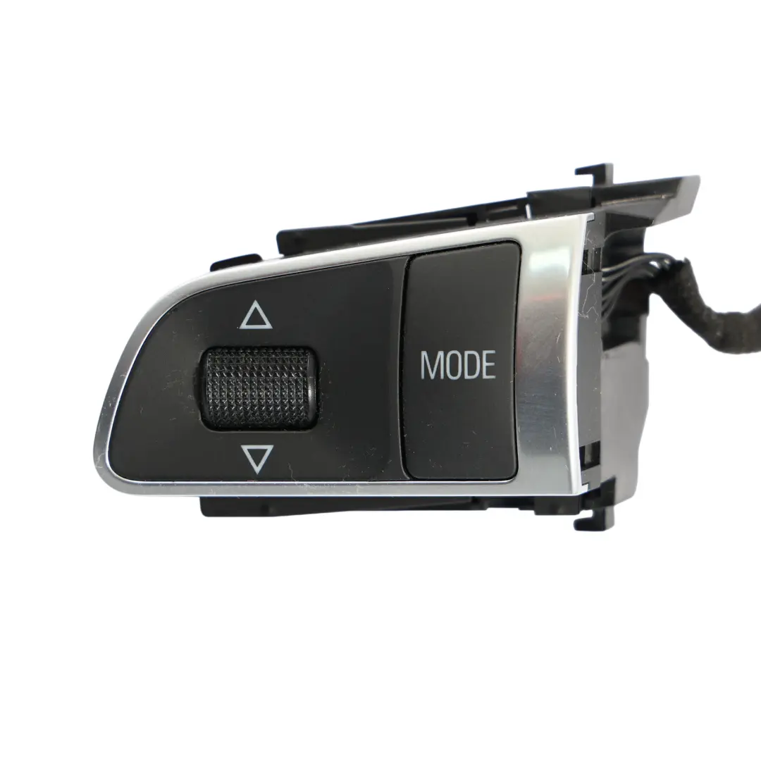 Audi A3 8P Volante Pulsante Multifunzione Controllo Interruttori Set 4E0951527AD - SKU 4F0951527AE - Numero di parte 4F0951527AE