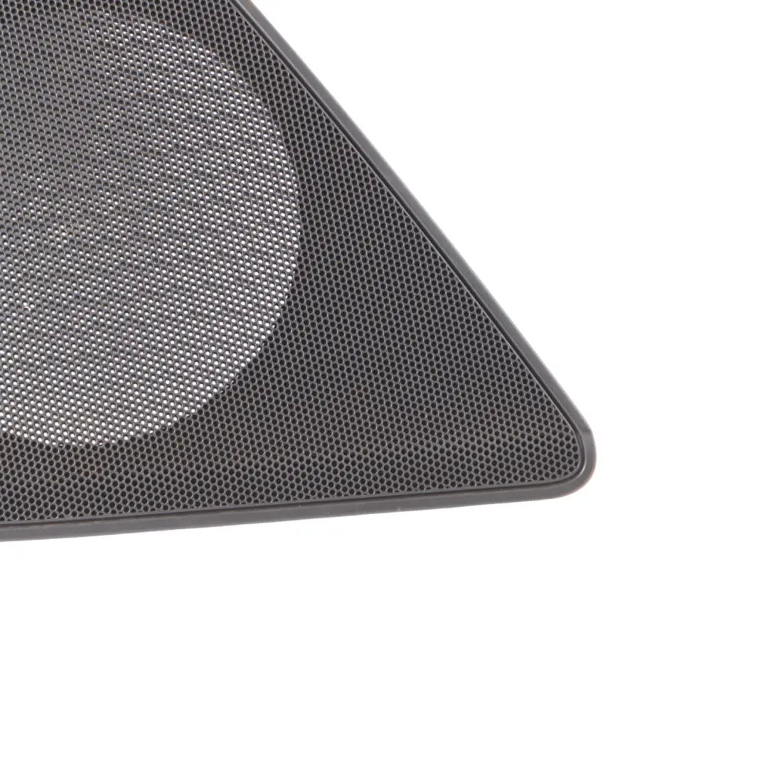 Cubierta Altavoz Agudos Puerta Trasera BOSE Lado Derecho para Audi A6 C7 con número de pieza 4G0035436A Audi A6 C7 Cubierta Altavoz Agudos Puerta Trasera BOSE Lado Derecho - SKU 4G0035436A - Número de pieza 4G0035436A