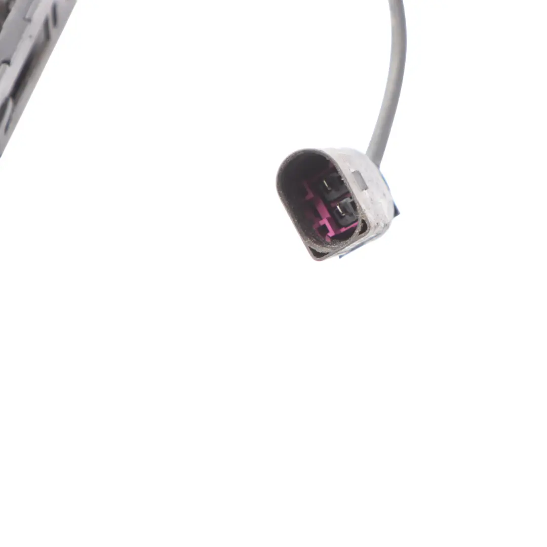 Zamek Rygiel Maski do Audi A6 C7 o numerze 4G0823509D Audi A6 C7 Zamek Rygiel Maski - SKU 4G0823509D - Numer Części 4G0823509D