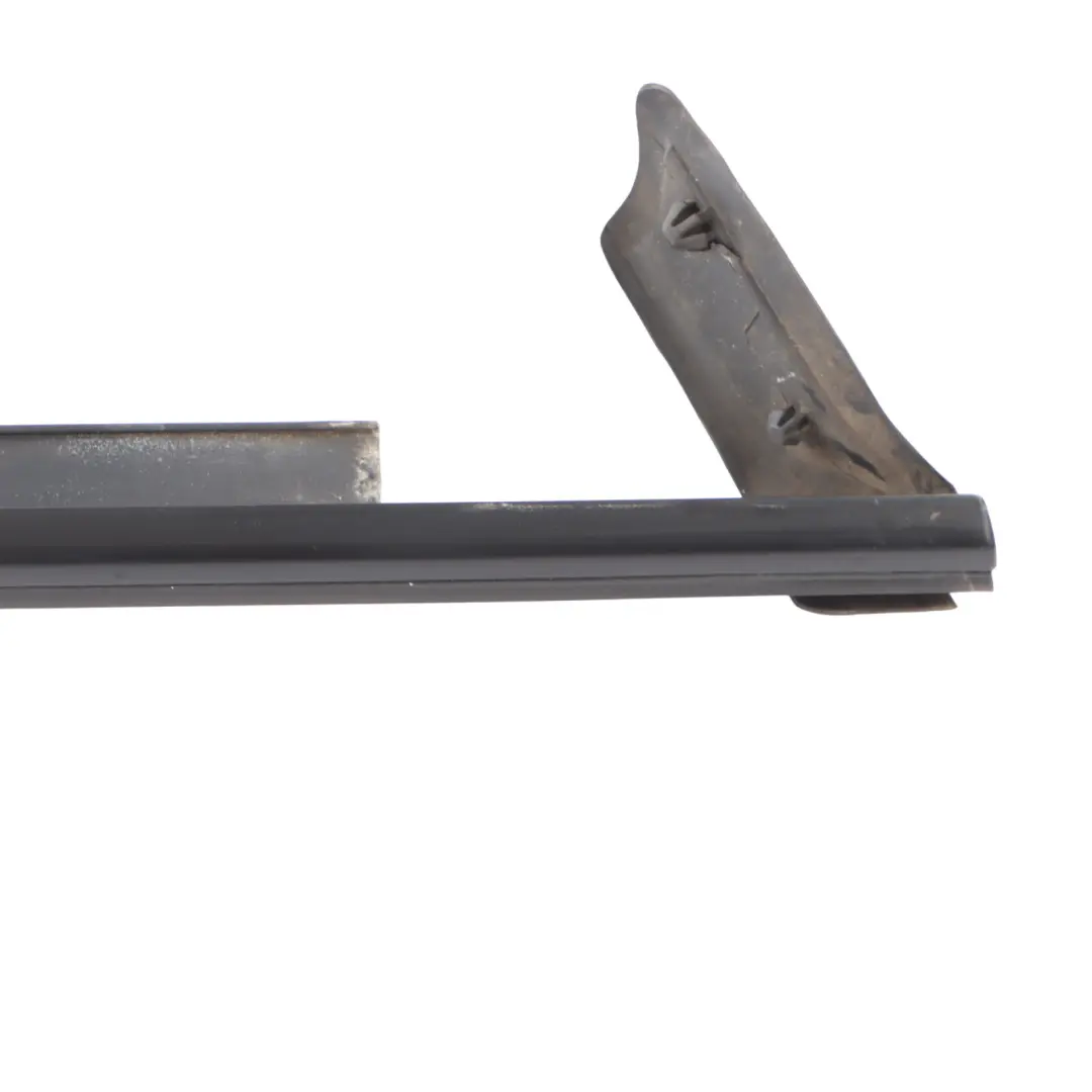 Door Seal Moulding Strip Cover Front Right O/S Black to Audi A6 C7 with Part number 4G0853284H Audi A6 C7 Door Seal Moulding Strip Cover Front Right O/S Black - SKU 4G0853284H - Part number 4G0853284H