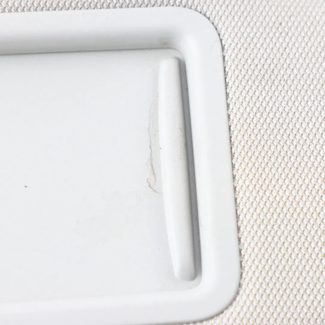 Sun Visor Mirror Panel Sunvisor Right O/S Sliver to Audi A6 C7 with Part number 4G0857552D Audi A6 C7 Sun Visor Mirror Panel Sunvisor Right O/S Sliver - SKU 4G0857552D-1 - Part number 4G0857552D