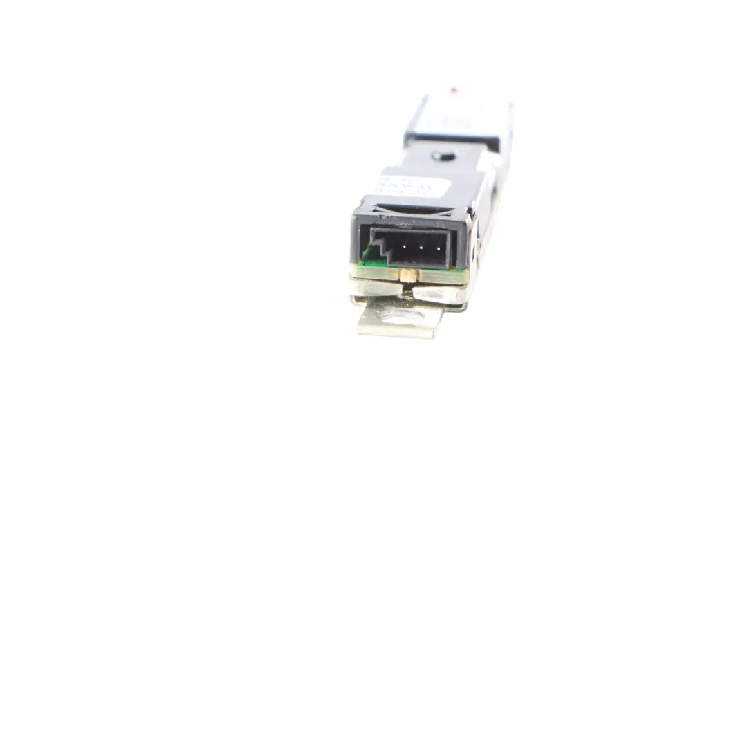 Antenna Booster Antenna Amplificatore AMP per Audi A6 C7 con numero di parte 4G5035225 Audi A6 C7 Antenna Booster Antenna Amplificatore AMP - SKU 4G5035225 - Numero di parte 4G5035225