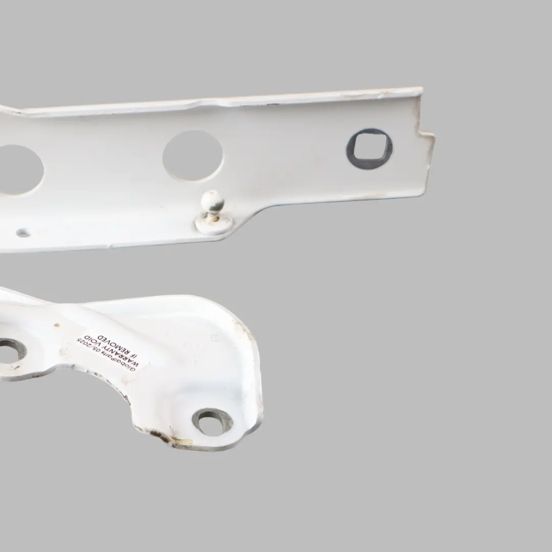 Front Bonnet Hood Hinge Left N/S Ibis White - Y9C to Audi A6 C7 with Part number 4G8823301E Audi A6 C7 Front Bonnet Hood Hinge Left N/S Ibis White - Y9C - SKU 4G8823301E-IWH - Part number 4G8823301E