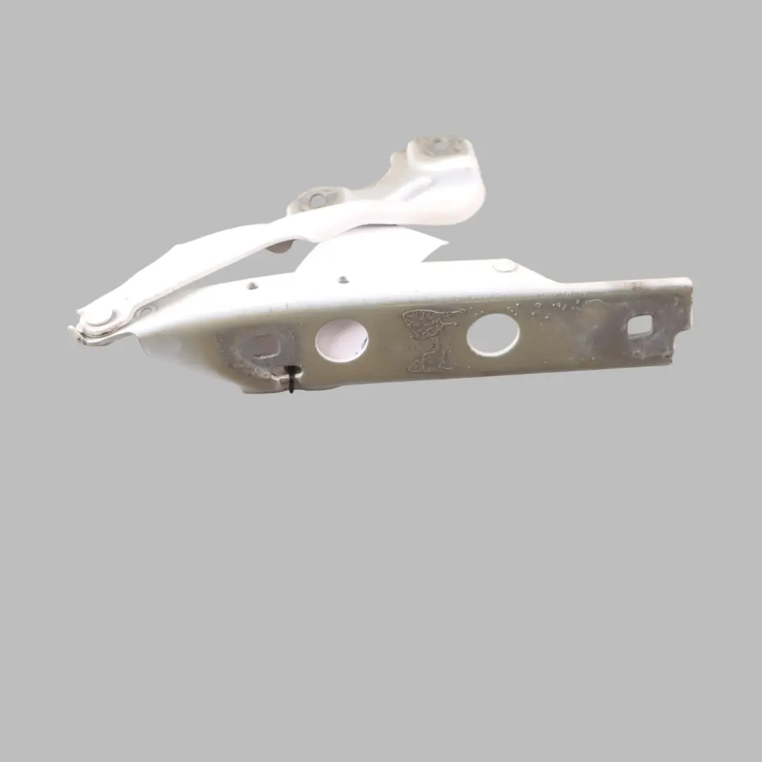 Front Bonnet Hood Hinge Left N/S Ibis White - Y9C to Audi A6 C7 with Part number 4G8823301E Audi A6 C7 Front Bonnet Hood Hinge Left N/S Ibis White - Y9C - SKU 4G8823301E-IWH - Part number 4G8823301E