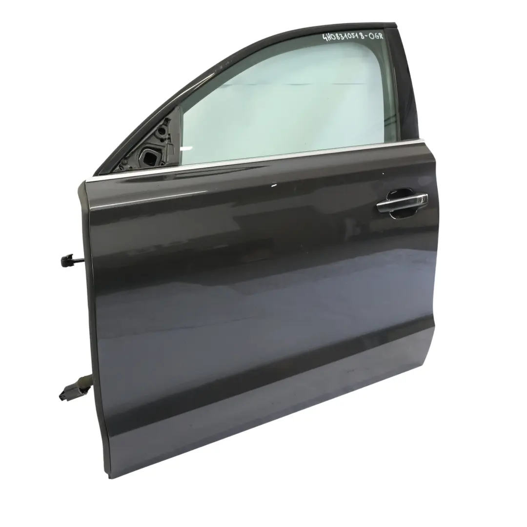 Puerta Delantera Izquierda Panel Revestimiento Oolong Grey - X7U para Audi A8 D4 con número de pieza 4H0831051B Audi A8 D4 Puerta Delantera Izquierda Panel Revestimiento Oolong Grey - X7U - SKU 4H0831051B-OGR - Número de pieza 4H0831051B