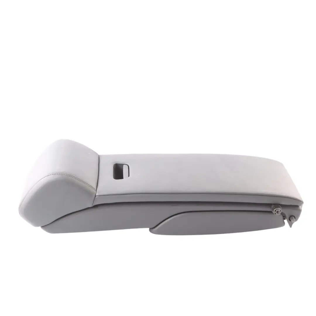 Centre Armrest Leather Soul Black to Audi A8 D4 Rear Seat with Part number 4H0885075AB Audi A8 D4 Rear Seat Centre Armrest Leather Soul Black - SKU 4H0885075AB - Part number 4H0885075AB