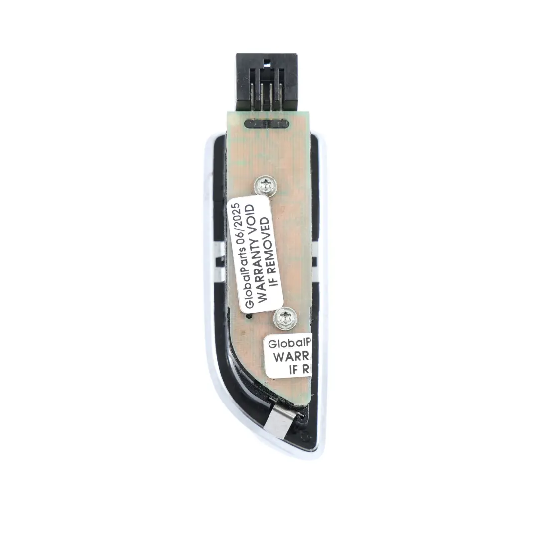 Audi A8L 4H Techo Trasero Techo Luz De Lectura Lámpara Derecha - SKU 4H0947354 - Número de pieza 4H0947354